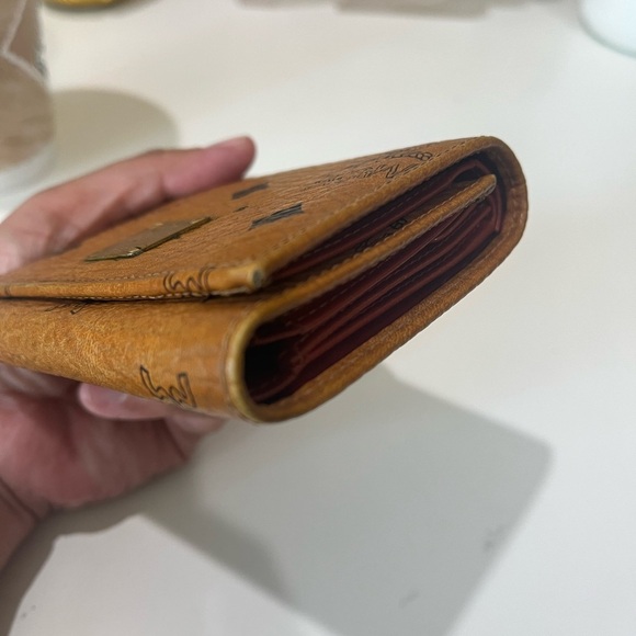 MCM VINTAGE COGNAC VISETOS SMALL TRIFOLD WALLET - Picture 9 of 16